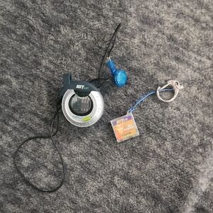 HitClips Player with Blue Earbuds And Oh Aaron